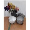 Image 1 : * Assorted Backyard Decor & Hanging Pots - Pickup Only