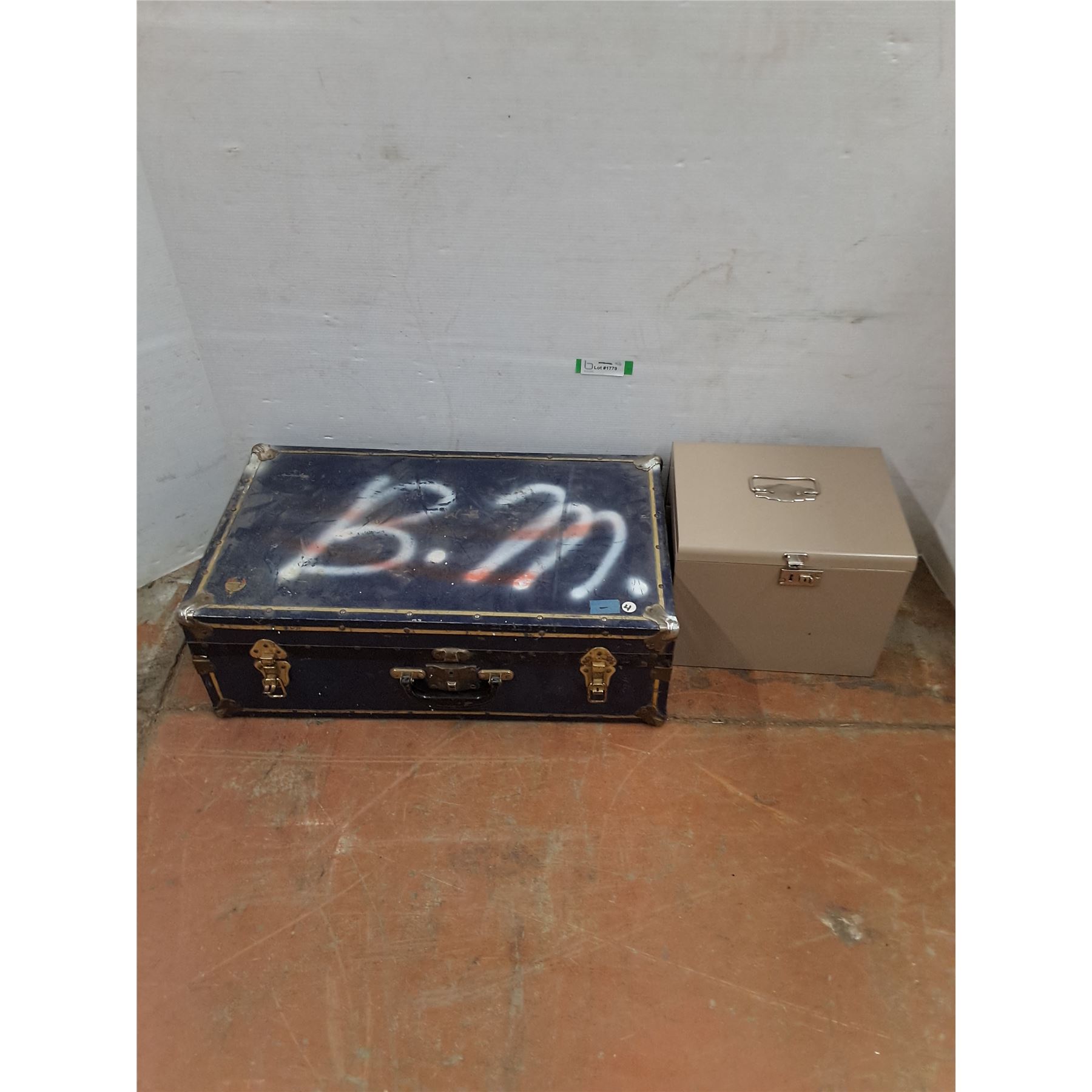 Trunk File Box * Vintage Metal Trunk w/Damaged Corner - 26x15.5x9