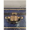 Image 4 : * Vintage Metal Trunk w/Damaged Corner - 26x15.5x9", Metal File Box - Pickup Only