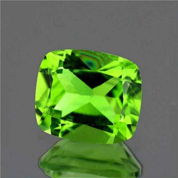 Natural Cushion Green Peridot 7.080 Cts [VVS]