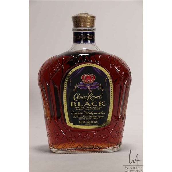 Crown Royal/ Black/ Canadian Whisky/ 750ml/45% ABV Note: Alcohol cannot be insured by any courier in