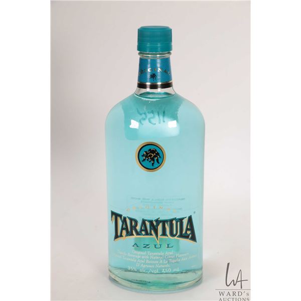 Tranatula/ Azul/ Tequila/ 750ml/ 35% ABV Note: Alcohol cannot be insured by any courier in Canada. L