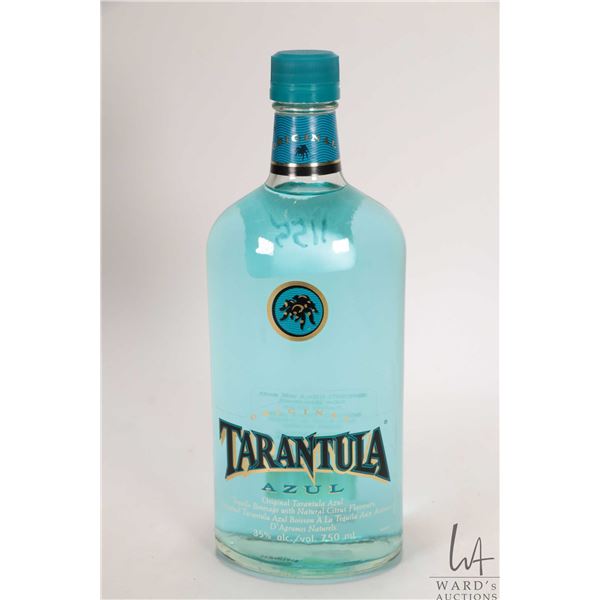 Tranatula/ Azul/ Tequila/ 750ml/ 35% ABV Note: Alcohol cannot be insured by any courier in Canada. L