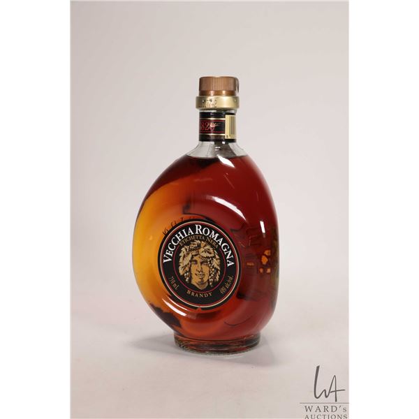Vecchia Romagna/ Brandy/ 750ml/ 40% ABV Note: Alcohol cannot be insured by any courier in Canada. Lo
