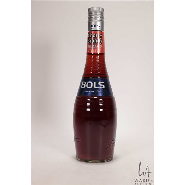 Bols/ Cherry Brandy/ 750ml/ 24% ABV Note: Alcohol cannot be insured by any courier in Canada. Local 