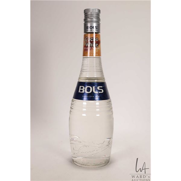 Bols/ Cacoa White/ Liqueur/ 750ml/ 24% ABV Note: Alcohol cannot be insured by any courier in Canada.
