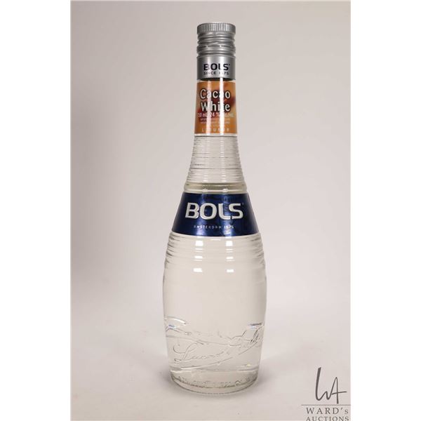 Bols/ Cacoa White/ Liqueur/ 750ml/ 24% ABV Note: Alcohol cannot be insured by any courier in Canada.