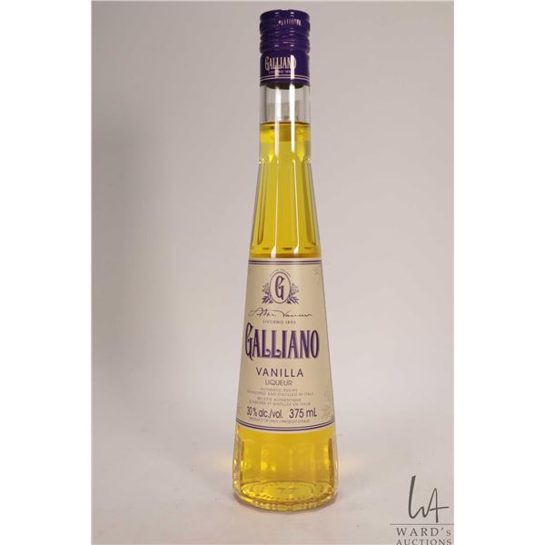 Galliano/ Vanilla Liqueur/ 375ml/ 30% ABV Note: Alcohol cannot be insured by any courier in Canada. 