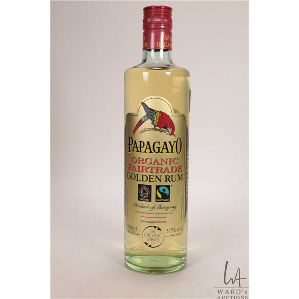 Papagayo/ Organic Fairtrade Golden Rum/ 700ml/ 37.5% Note: Alcohol cannot be insured by any courier 