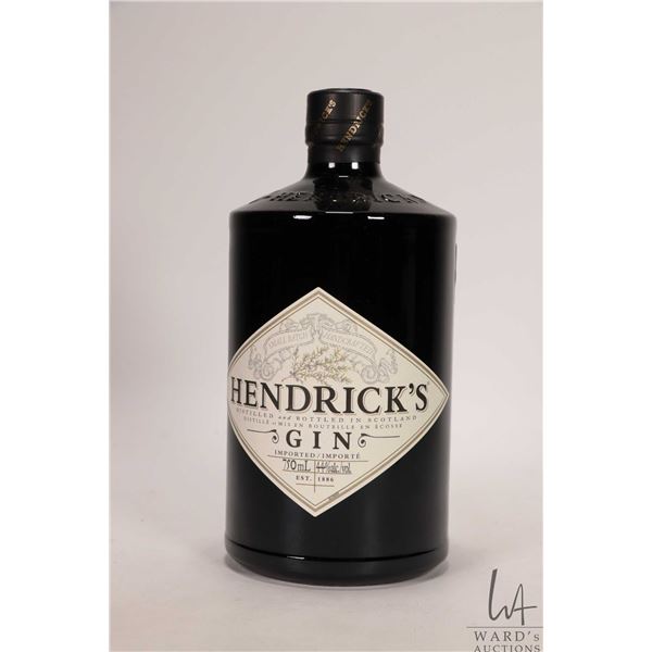 Hendrick's/ Gin/ 750ml/ 44% ABV Note: Alcohol cannot be insured by any courier in Canada. Local pick