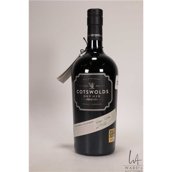 Cotswolds/ Dry Gin/ 700ml/ 46% ABV Note: Alcohol cannot be insured by any courier in Canada. Local p
