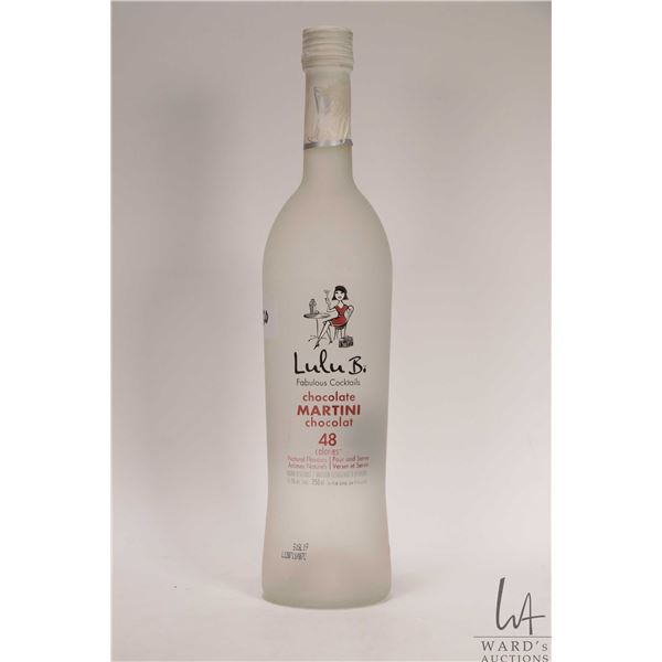 Lulu B./ Chocolate Martini / 750ml/ 15% ABV Note: Alcohol cannot be insured by any courier in Canada