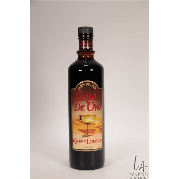 Copa De Oro/ Coffee Liqueur/ 750ml/ 21% ABV Note: Alcohol cannot be insured by any courier in Canada