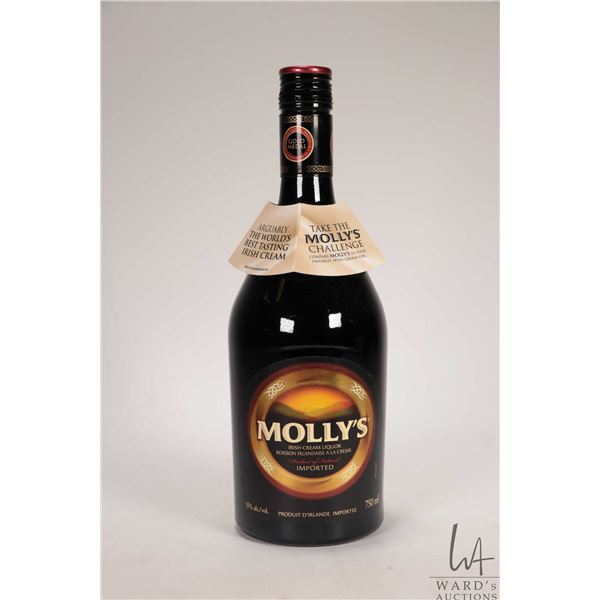 Molly's/ Irish Cream Liquor/ 750ml/ 15% ABV Note: Alcohol cannot be insured by any courier in Canada