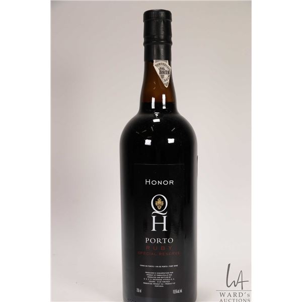 Honor/ Ruby Special Reserve/ Porto/ 750ml/ 19.5% ABV Note: Alcohol cannot be insured by any courier 