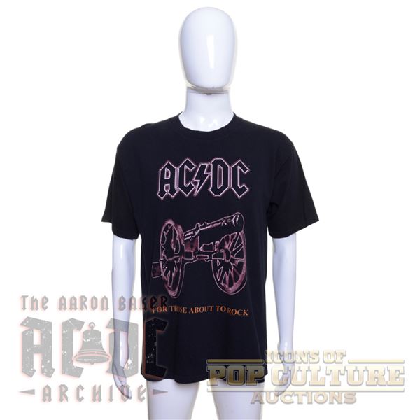 AC/DC - “Texas We Salute You!” Stiff Upper Lip Tour Shirt - 3225