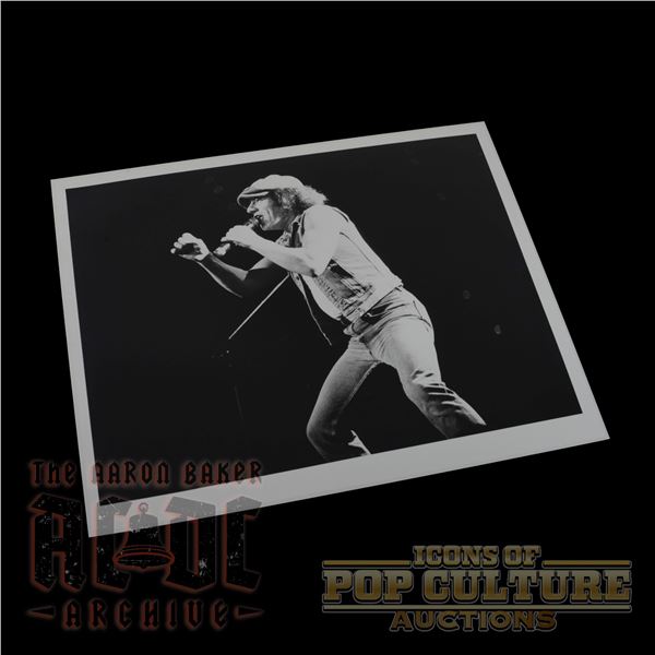 AC/DC - Brian Johnson Concert Photograph - 1936
