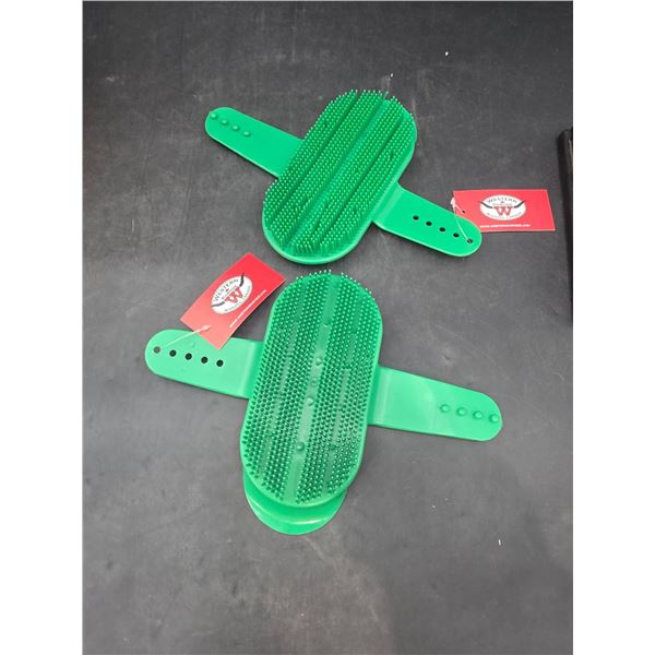 Lot of 2 – Western Rawhide Plastic Curry Comb with Adjustable Strap
