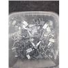 Image 3 : Hubbell Canada Cable Staples NMD/NMW 14/2, 12/2 – 200 Pieces