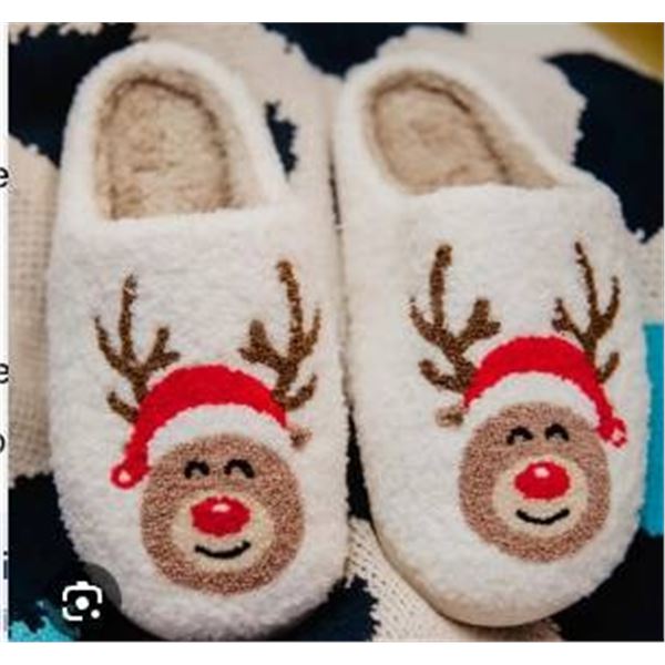 Reindeer Slippers With Gingerbread Themed Textile, White, Size 38-39