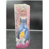 Image 2 : Limited Edition Matel Disney Princess Cinderella Doll