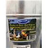 Image 3 : Farm-Tuff 8-Gallon Poultry & Game Bird Waterer