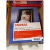 Image 2 : Staples Ultra Premium Photo Paper 8.5 x 11 in Satin Finish 50 Sheets
