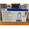 Image 2 : Eaton Decorator Duplex Receptacle, 15A, White, Pack of 10 LOT OF 2