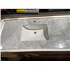 Image 3 : 75″ x 22.5″ White Carrara Double Sink Countertop