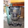 Image 1 : DeWalt DXV10S 10-Gallon Wet/Dry Vac, 8A, 120V, 60Hz