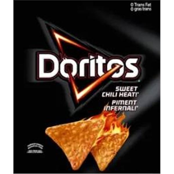Doritos Sweet Chili Heat Flavored Tortilla Chips, 32 Snack Size Bags (70g Each)