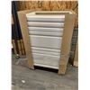 Image 3 : 24″W x 32″H White 3 Drawer Cabinet