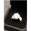 Image 1 : $3260 APPRAISED 5.0 CARAT SOLITAIRE SHANK STYLE RING