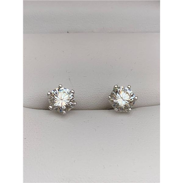 $2250 APPRAISED 4.0 CARAT SOLIATIRE STUD EARRINGS SET