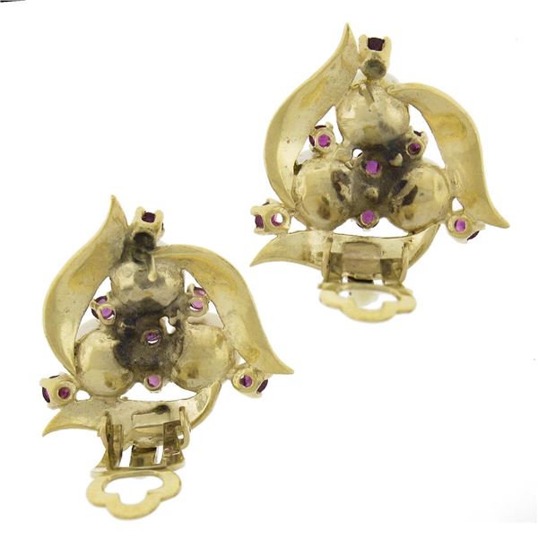 Vintage 14K Gold 6.5mm Cultured Pearl & Ruby Florentine Finish Omega Earrings