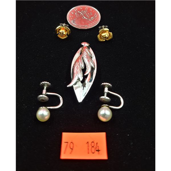 Sterling Brooch & 2 Pairs of Earrings (1 Sterling)