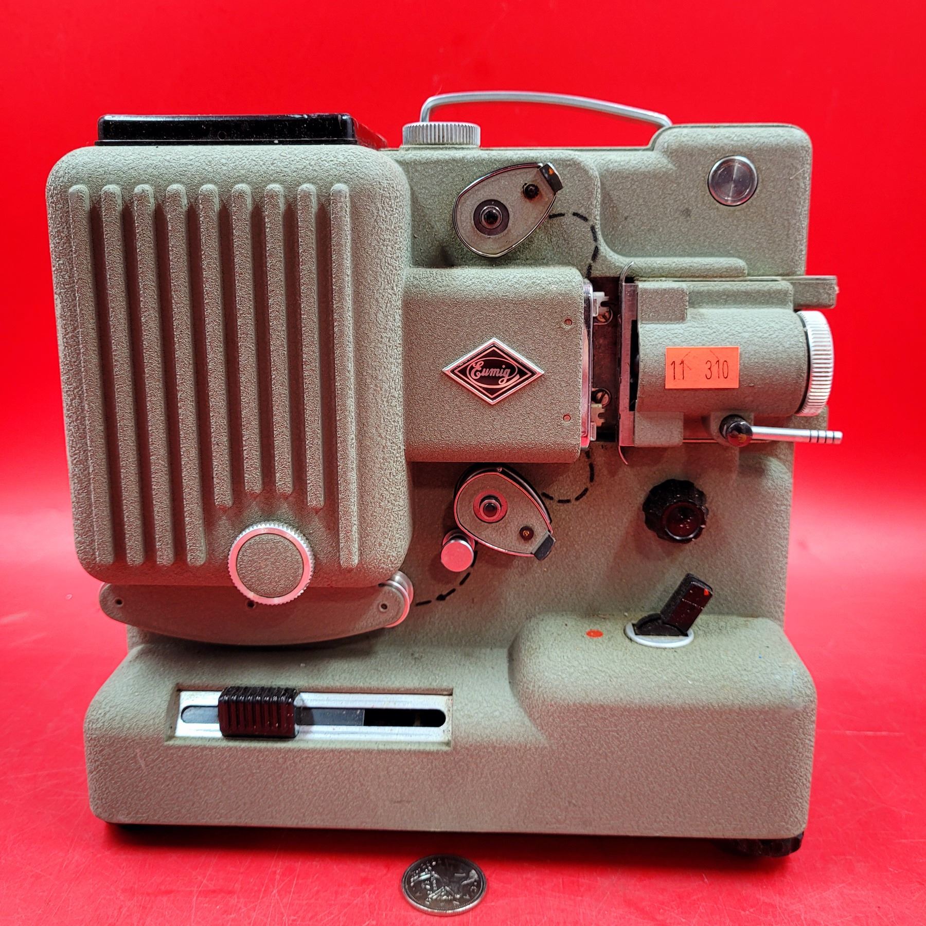 Projecteur 8mm Eumig P8 (Gebraucht) in Villeneuve VD für CHF 30 – mit Projecteur 8mm Eumig P8 (Gebraucht) in Villeneuve VD für CHF 30 – mit