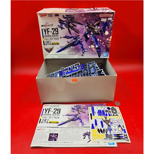 Bandai YF-29 Durandal Valkyrie Model Kit