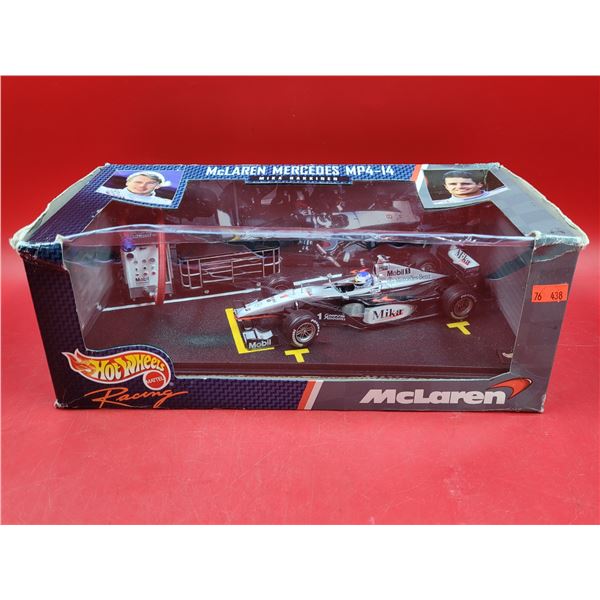 Hot Wheels Mika Hakkinen's McLaren Mercedes MP4-14 Diecast Model