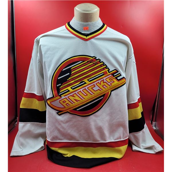 VTG Vancouver Canucks Hockey Jersey