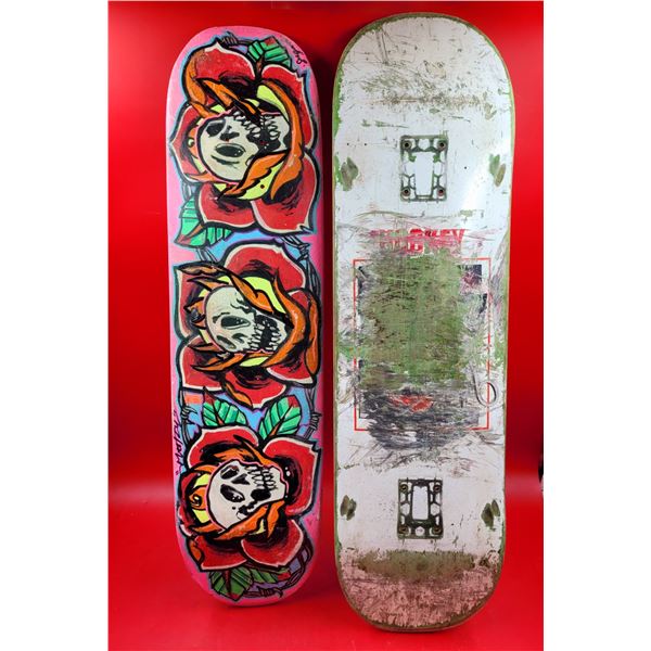 2 Skateboard Decks