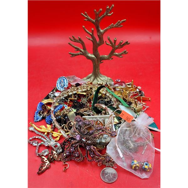 Lot of Assorted Costume Jewelry