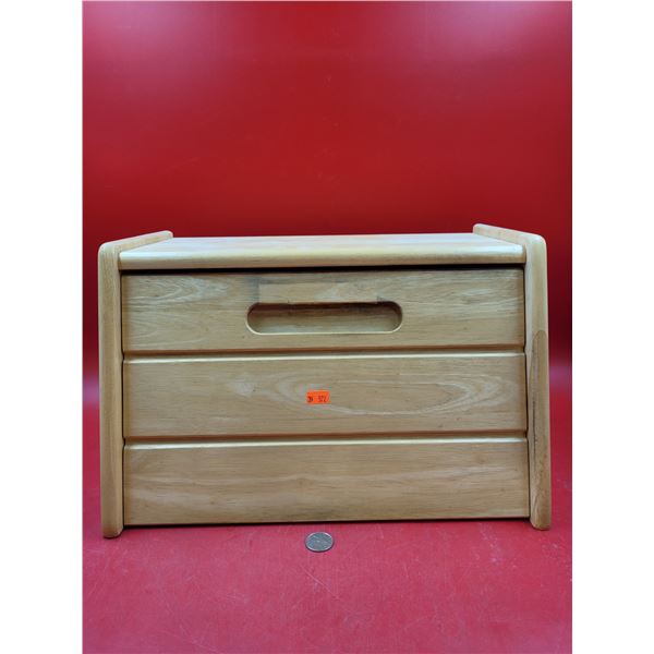 VTG Wooden Bread Box