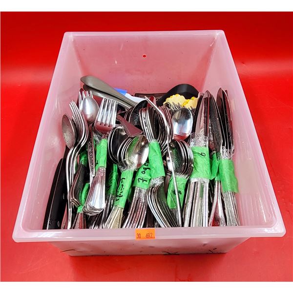 Lot of Assorted Cutlery/Flatware