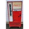 Image 1 : VTG Vendo Coca-Cola 20¢ Vending Machine