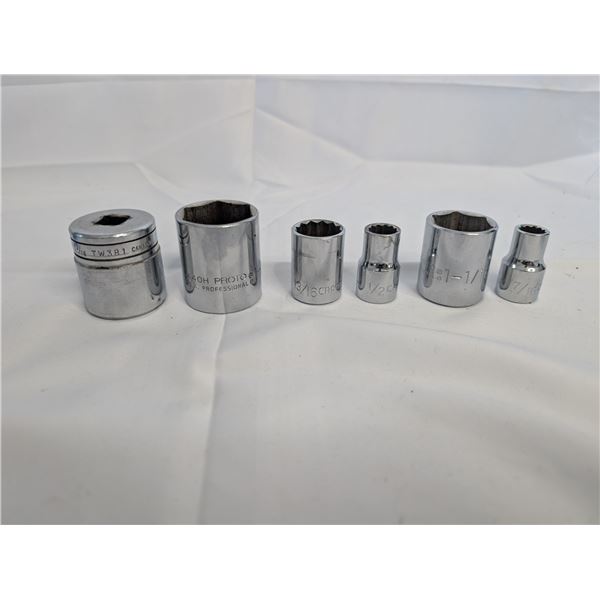Various Standard 1/2" Sockets