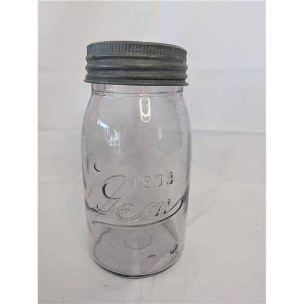 1908 Tall Gem Sealer Mason Jar