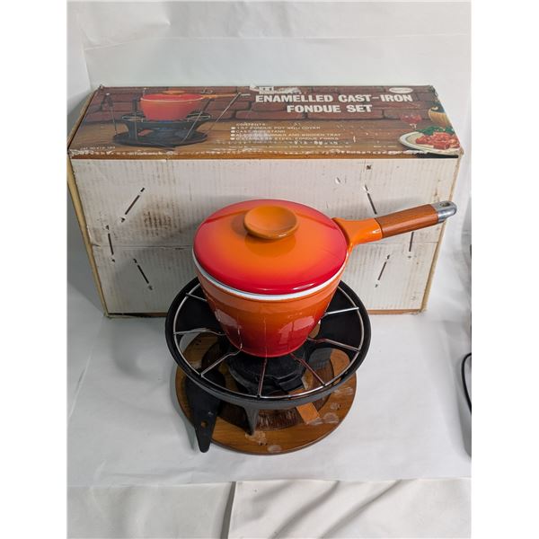 Cast Iron Enamel Fondue Pot Burner Set (no forks)