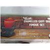 Image 3 : Cast Iron Enamel Fondue Pot Burner Set (no forks)
