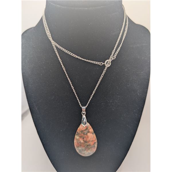Pendant Necklace with Chain